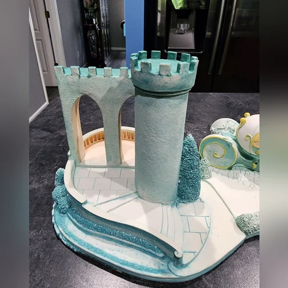 Goebel Olszewski Cinderella Dream Castle and Carriage Figurine - Picture 2 of 11